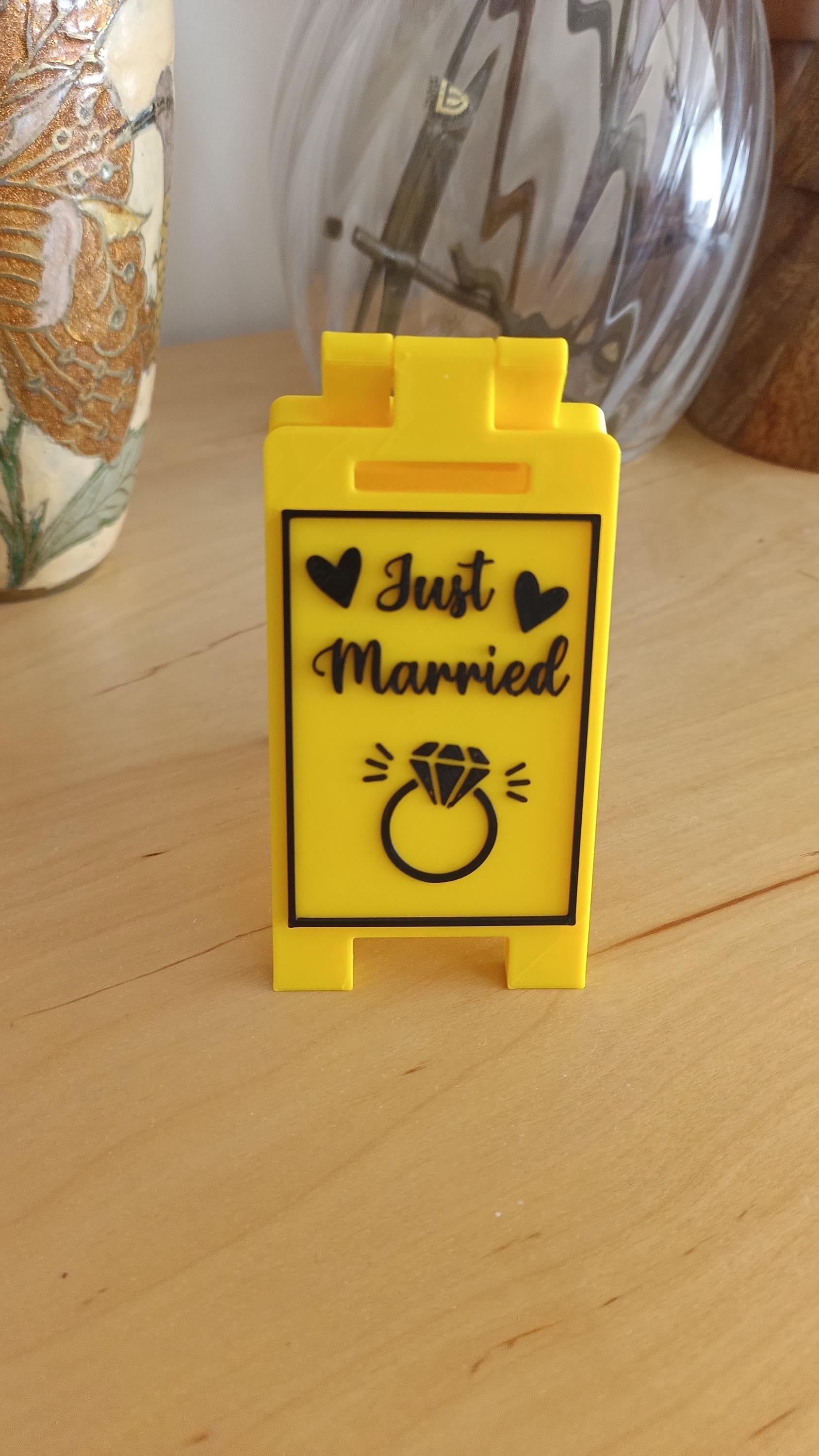 Wedding Day mini sign, wedding decoration, just married sign, bride and groom gift
