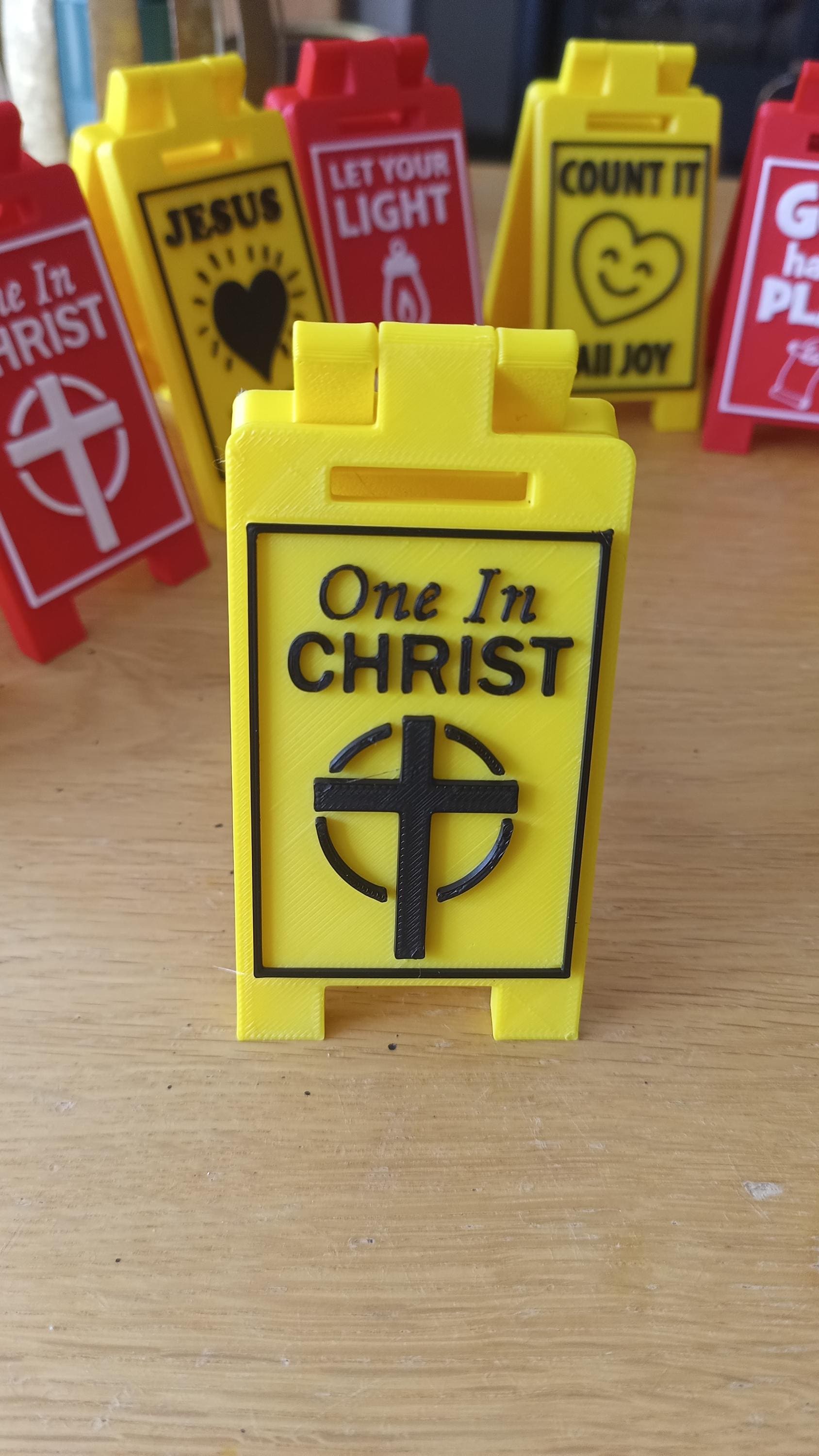 Christian Encouragement Desk Signs, Christian gifts, church gift idea